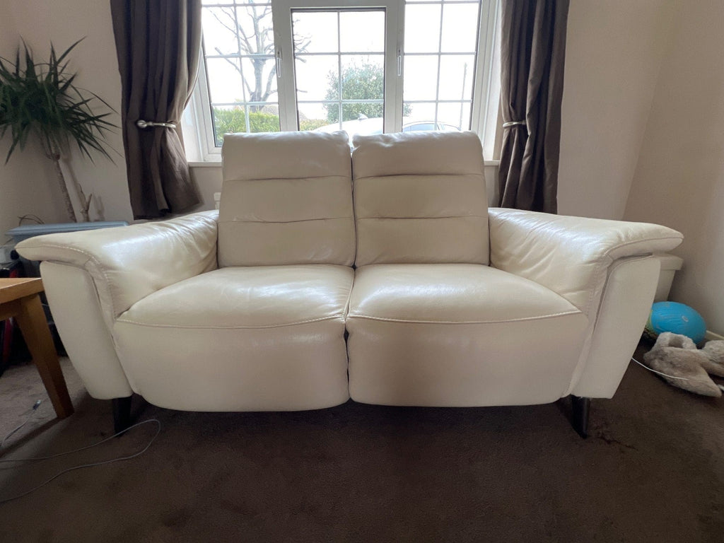Harveys White 3 and 2 Seater Electric Recliner Sofa Set with USB Ports
